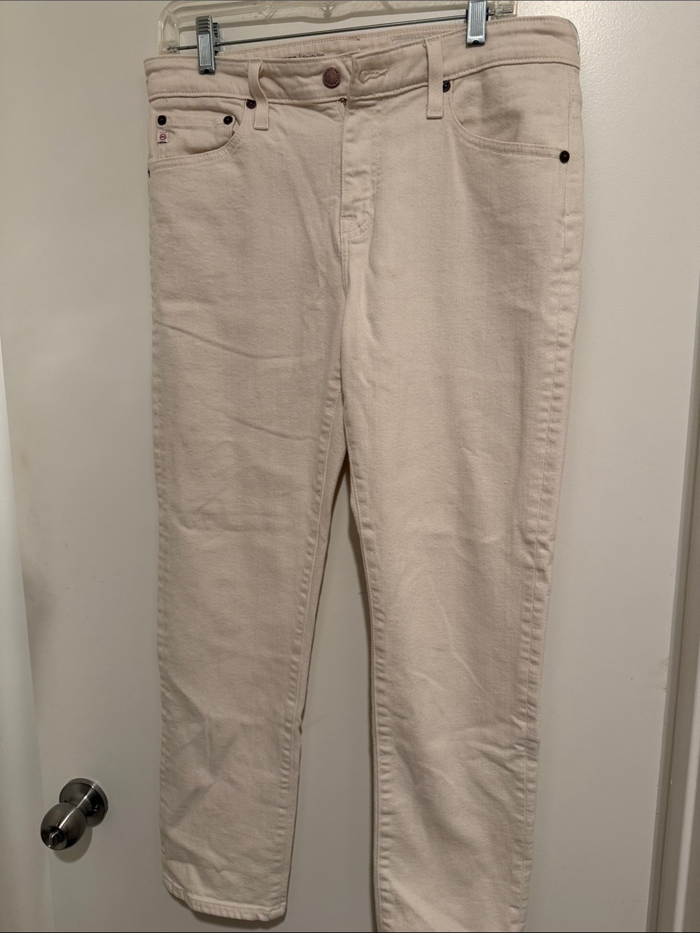 AG Adriano Goldschmmied Women's Cropped Jeans in Cream